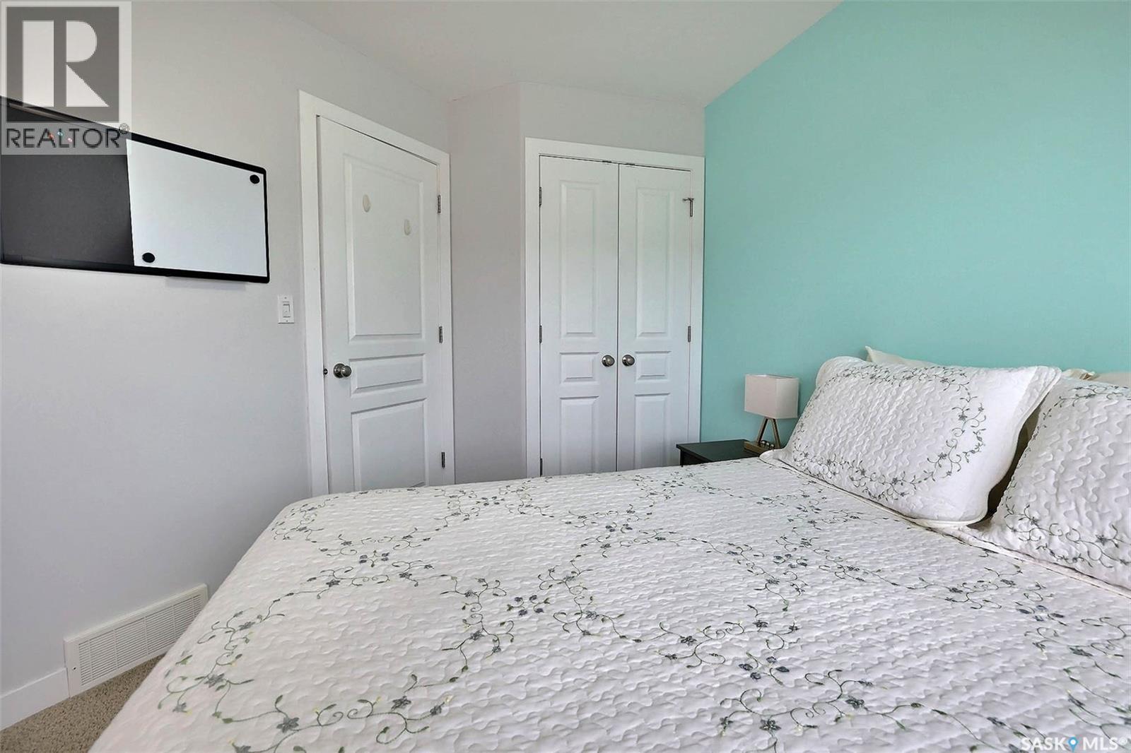 3314 Green Moss Lane, Regina, SK - Indoor Photo Showing Bedroom