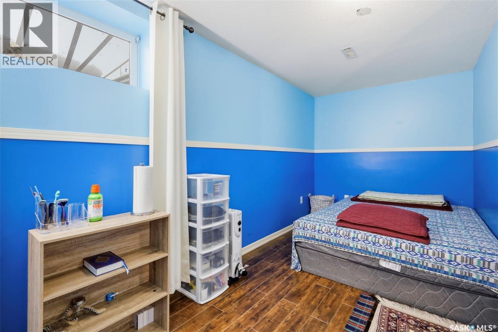 335 Avondale Road, Saskatoon, SK - Indoor Photo Showing Bedroom
