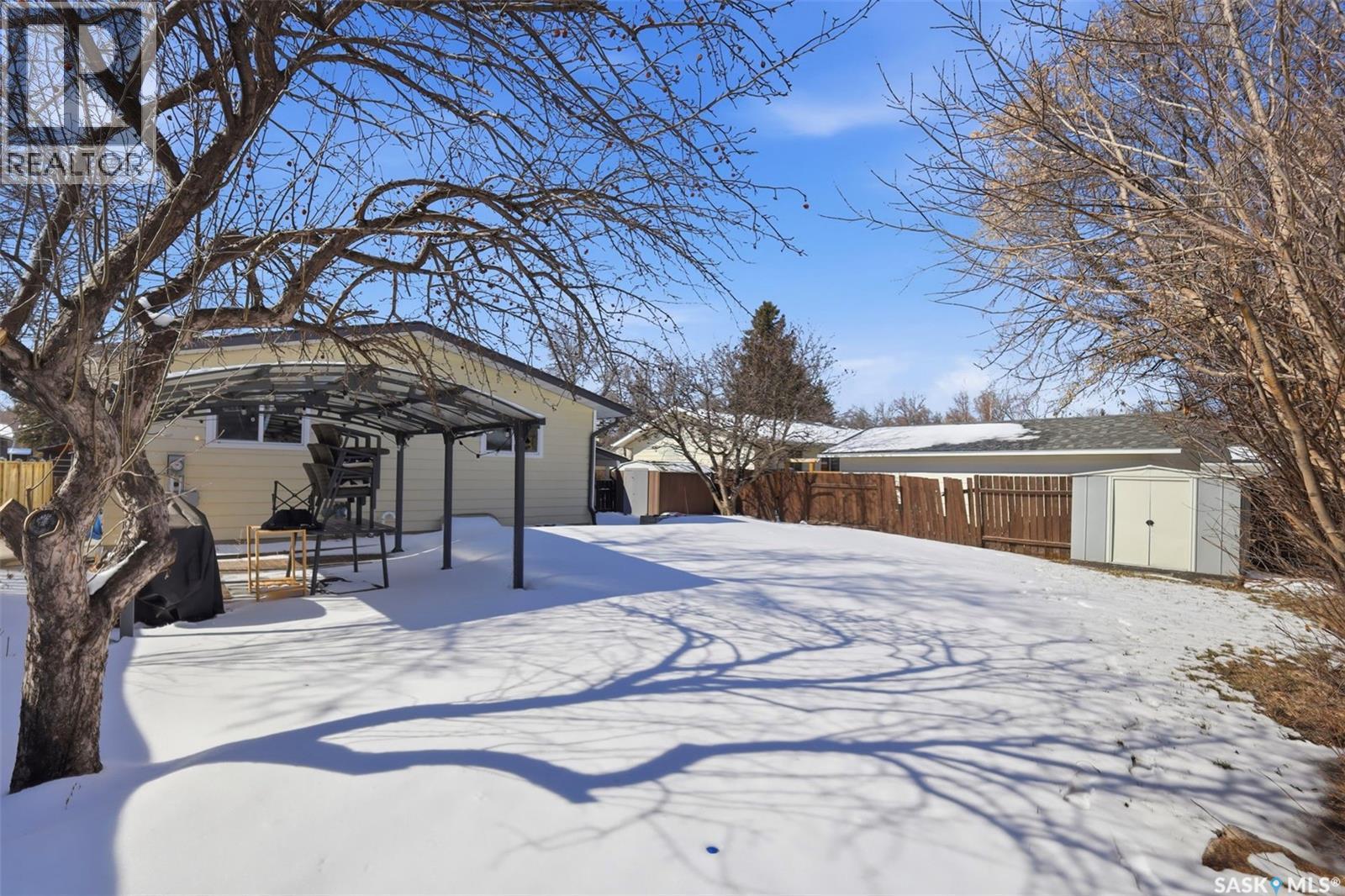 335 Avondale Road, Saskatoon, SK - Outdoor