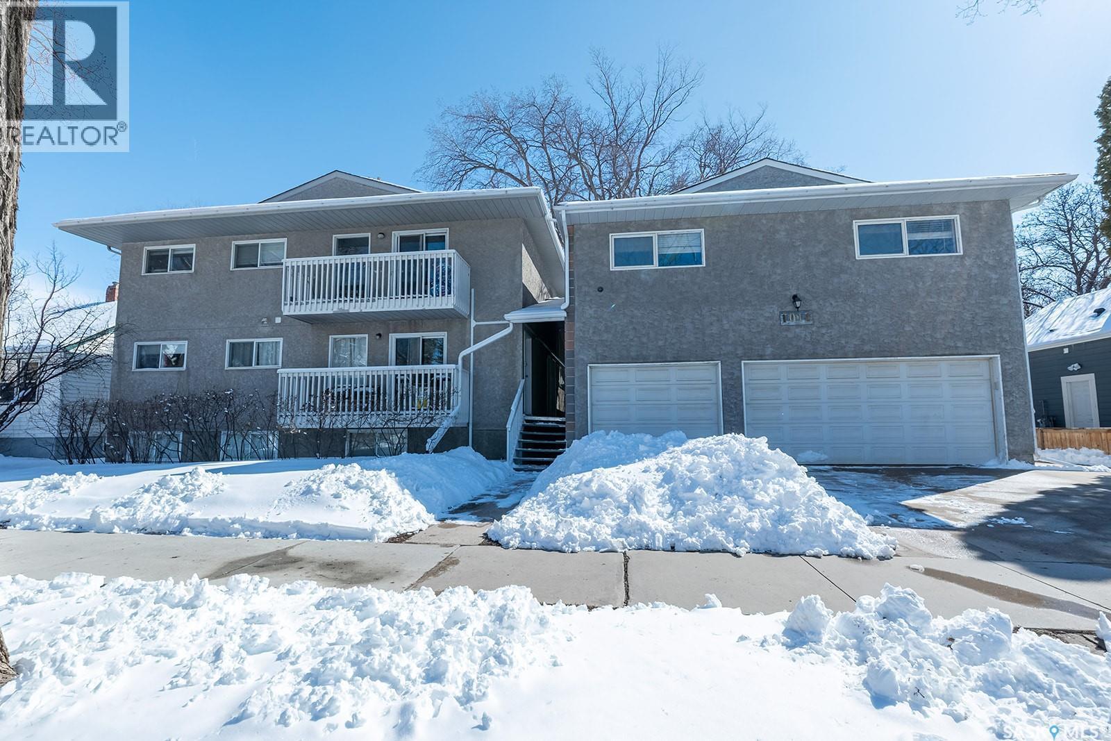 B 1014 Colony Street, Saskatoon, SK - Outdoor With Facade