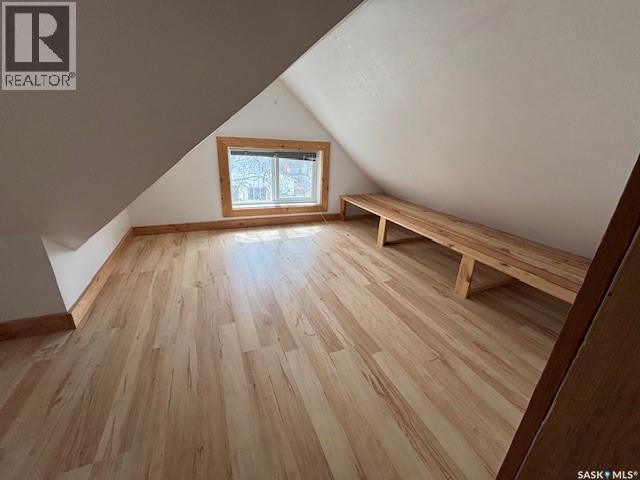 617 Bison Avenue, Weyburn, SK - Indoor Photo Showing Other Room