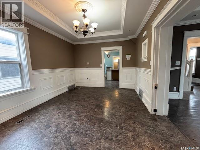 617 Bison Avenue, Weyburn, SK - Indoor Photo Showing Other Room