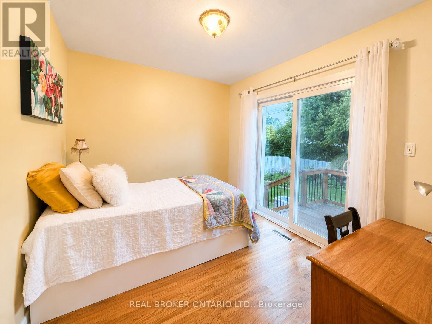 20 Cardinal Drive, Hamilton, ON