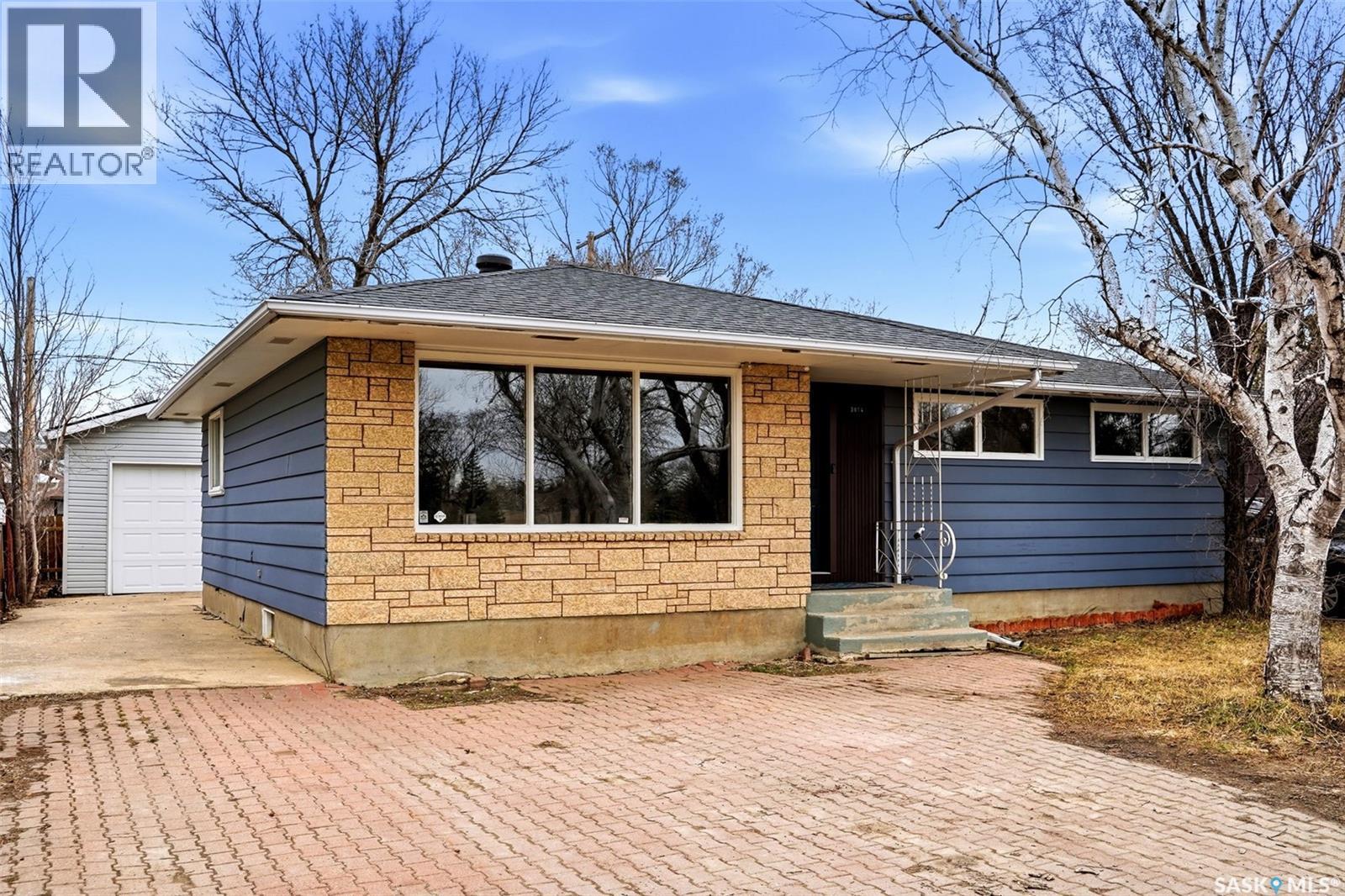 3814 25Th Avenue, Regina, SK - Outdoor