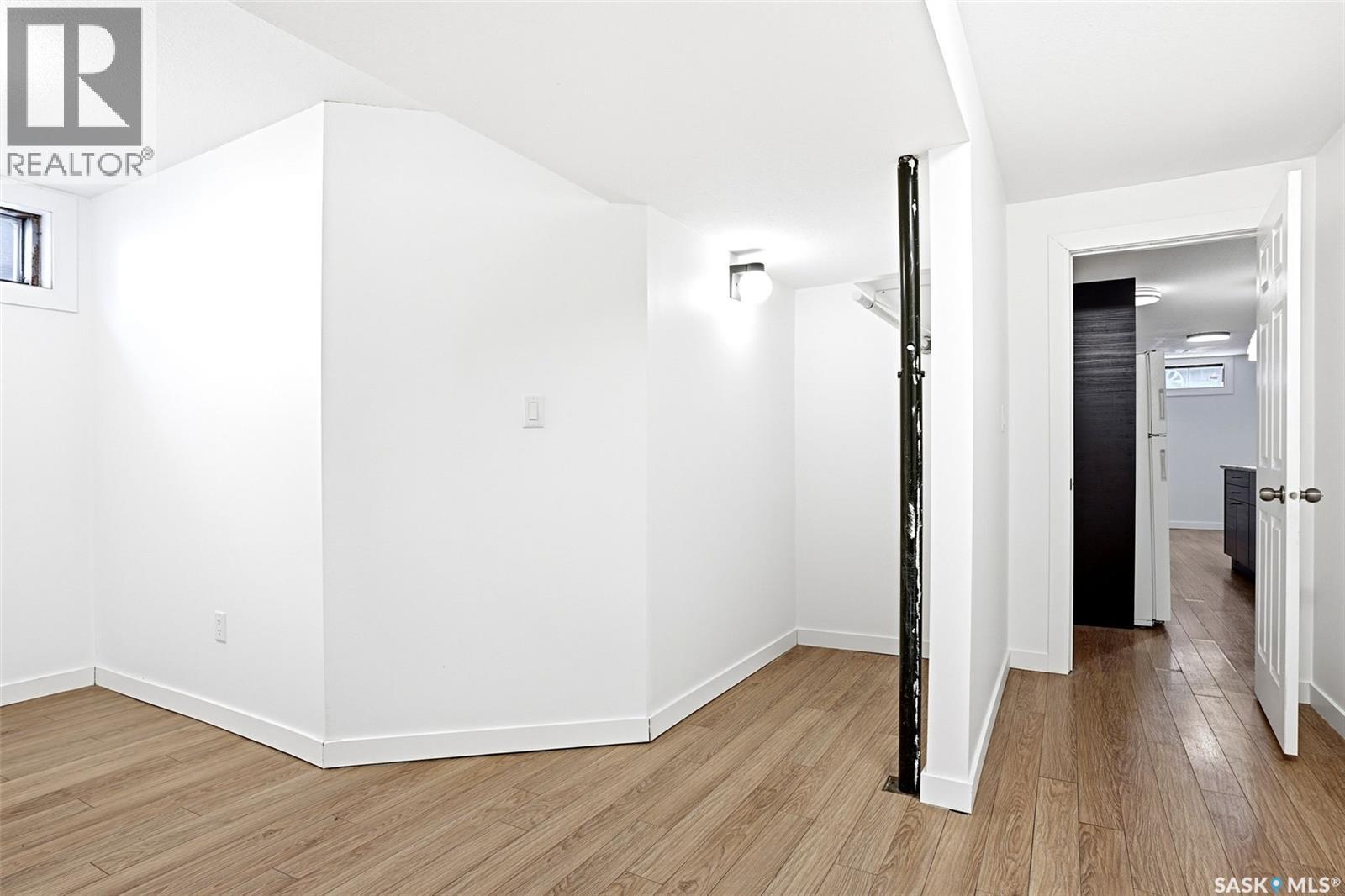 3814 25Th Avenue, Regina, SK - Indoor Photo Showing Other Room