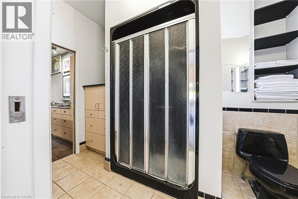 593 & 595 E King Street E, Hamilton, ON