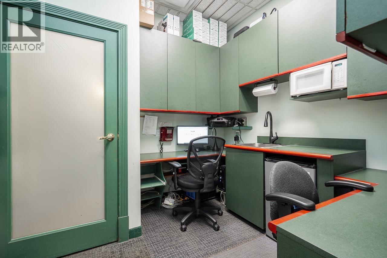 4828 Fraser Street, Vancouver, BC