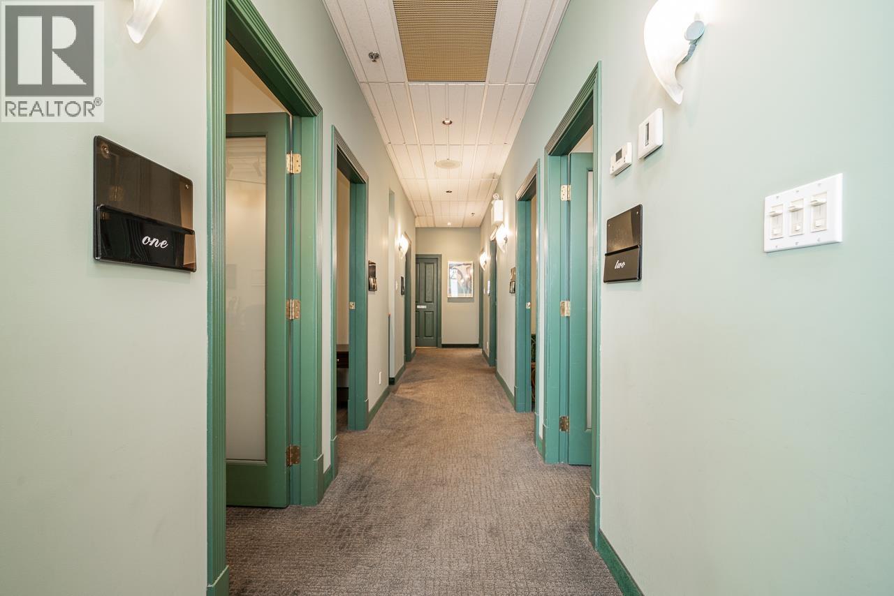 4828 Fraser Street, Vancouver, BC