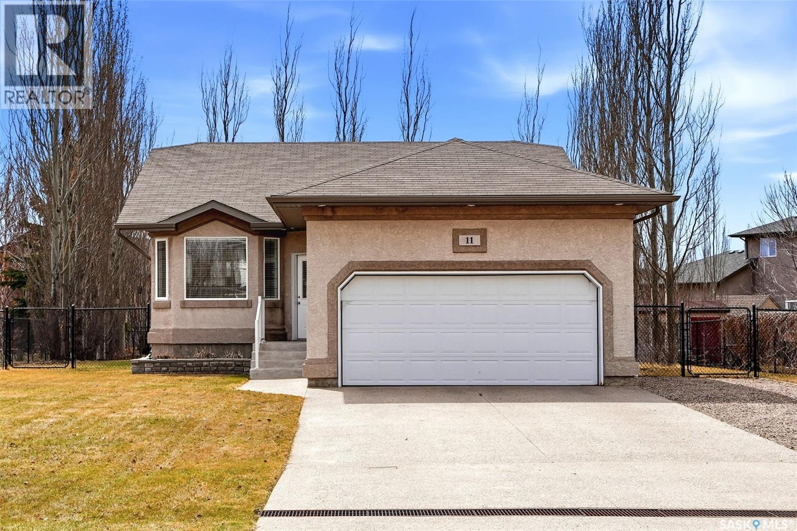 11 Fairway Crescent, White City, SK - Outdoor