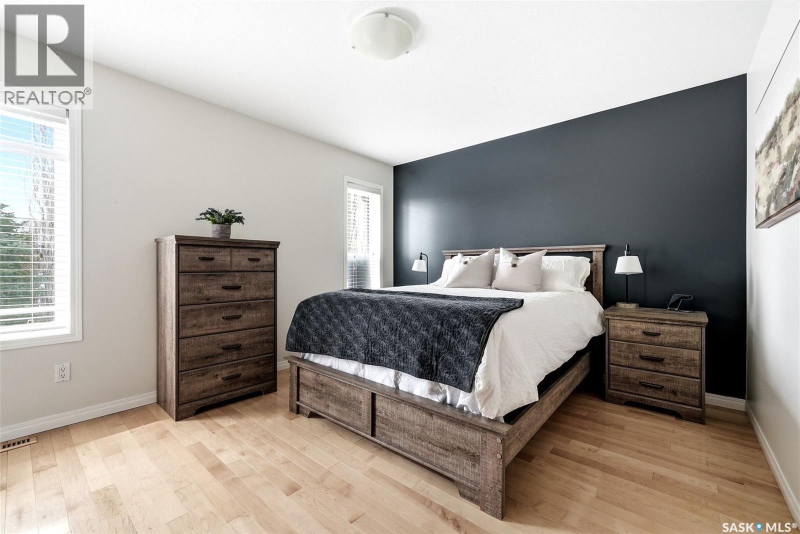 11 Fairway Crescent, White City, SK - Indoor Photo Showing Bedroom