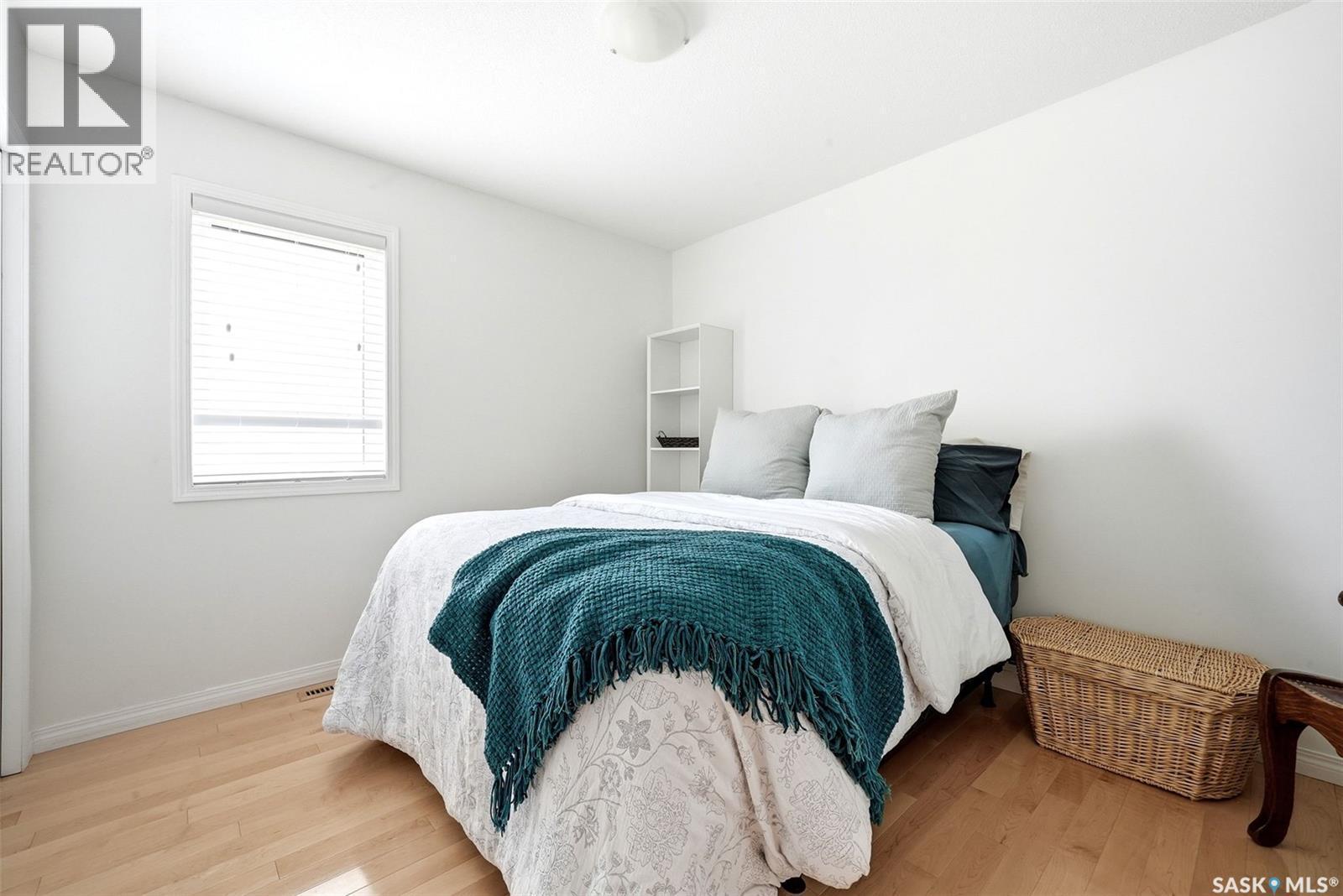 11 Fairway Crescent, White City, SK - Indoor Photo Showing Bedroom