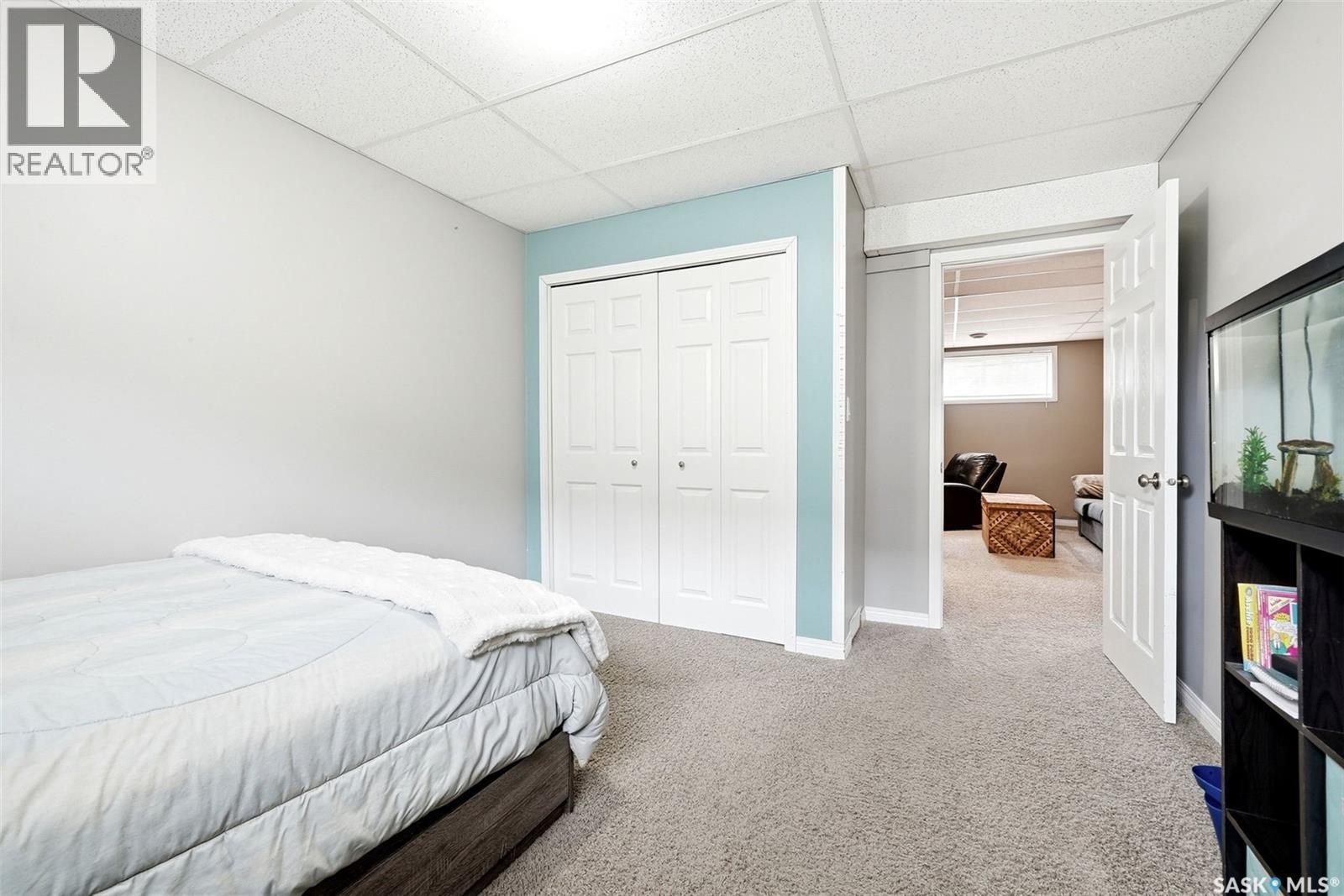 11 Fairway Crescent, White City, SK - Indoor Photo Showing Bedroom
