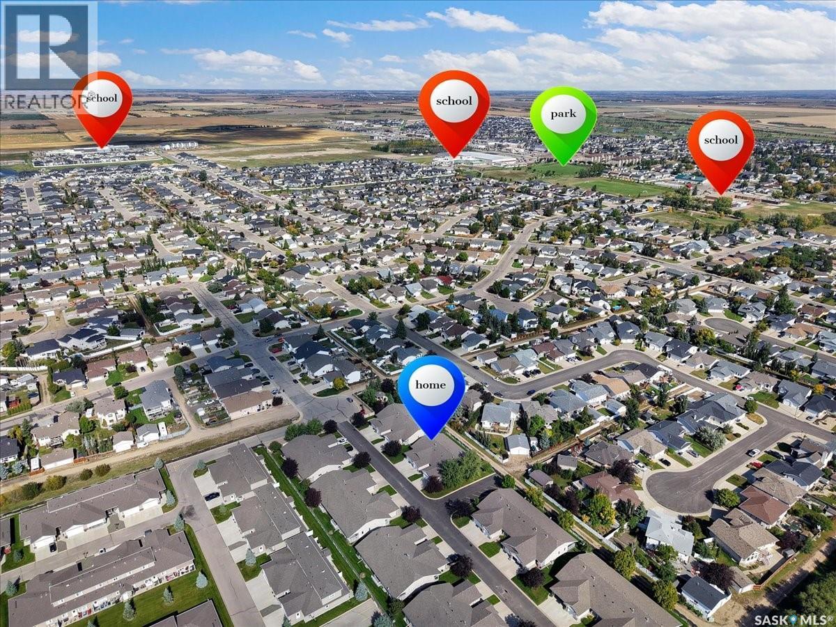 4 Crystal Villa, Warman, SK - Outdoor With View