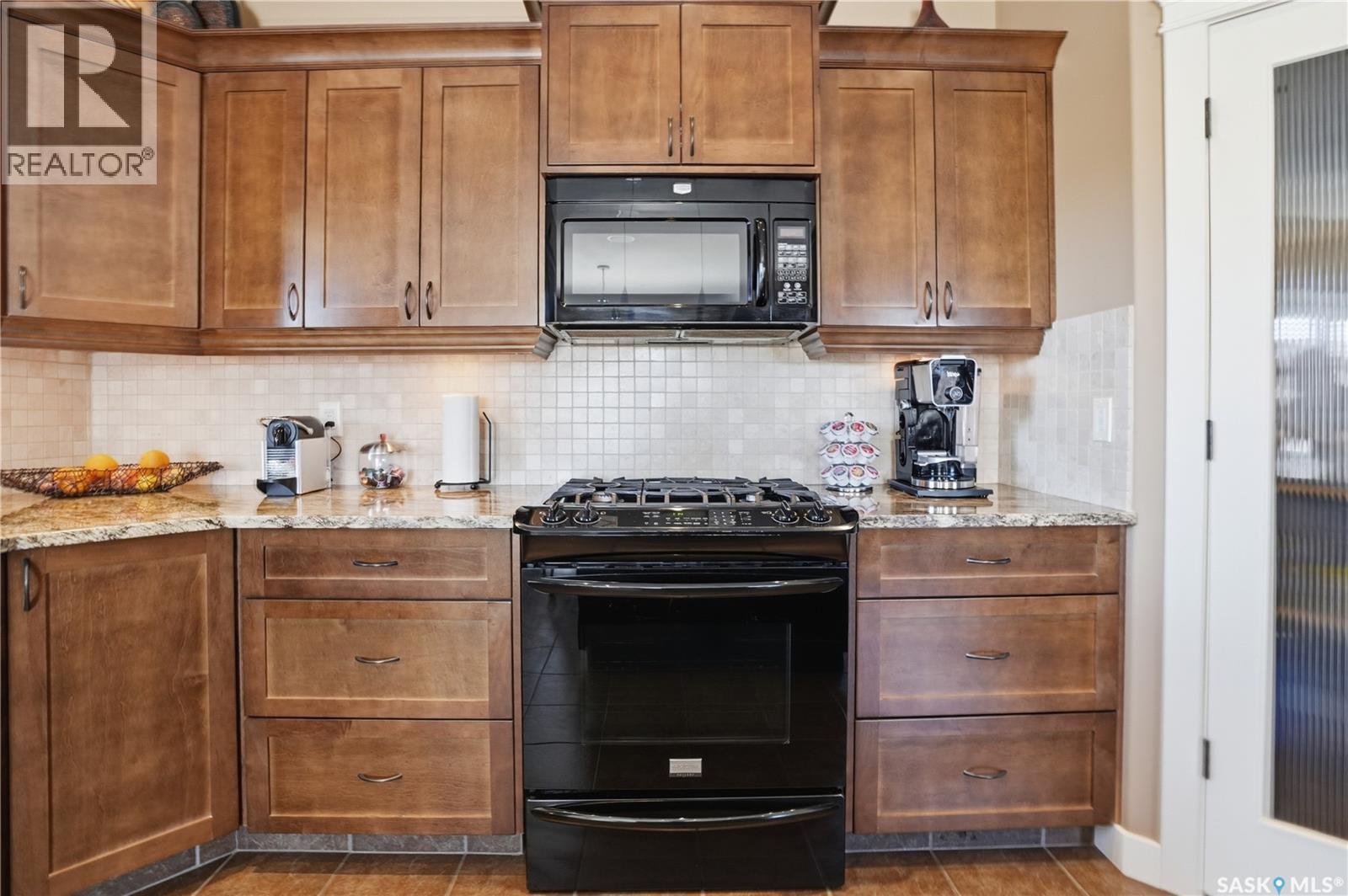 4150 Goldfinch Way, Regina, SK - Indoor Photo Showing Kitchen