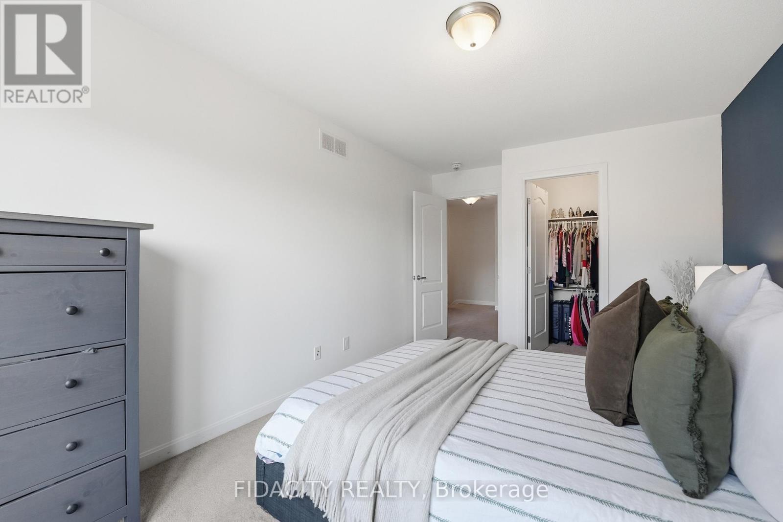 807 Element Private, Ottawa, ON - Indoor Photo Showing Bedroom