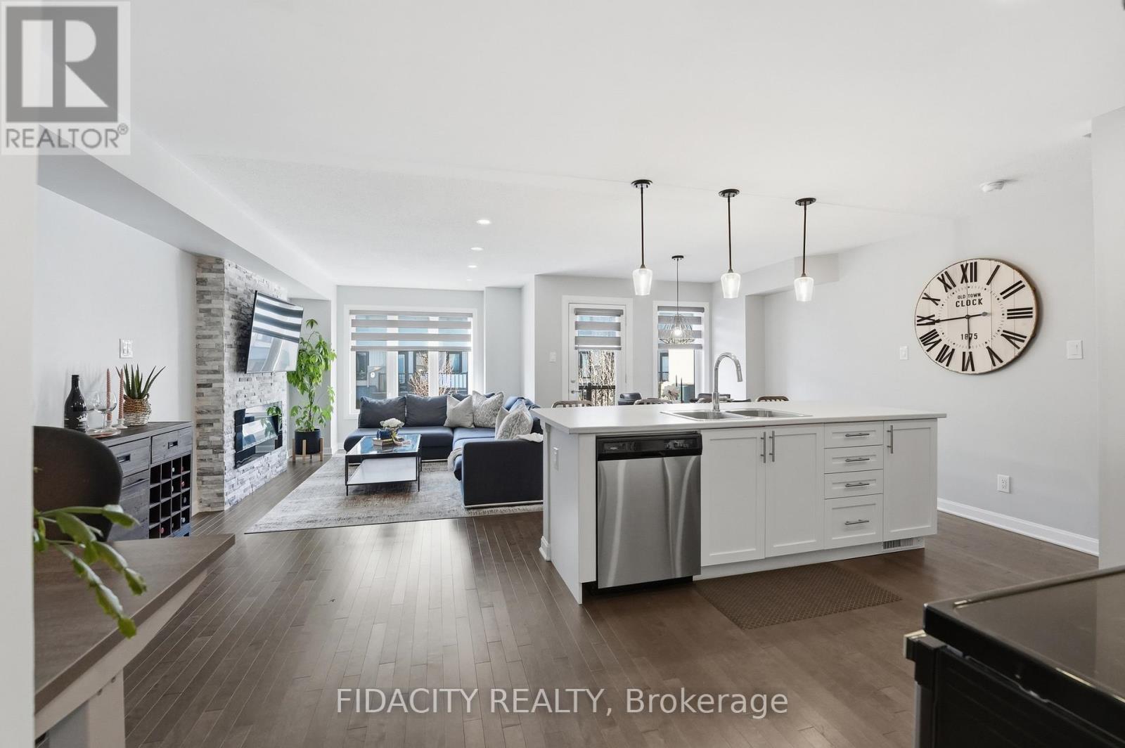 807 Element Private, Ottawa, ON - Indoor