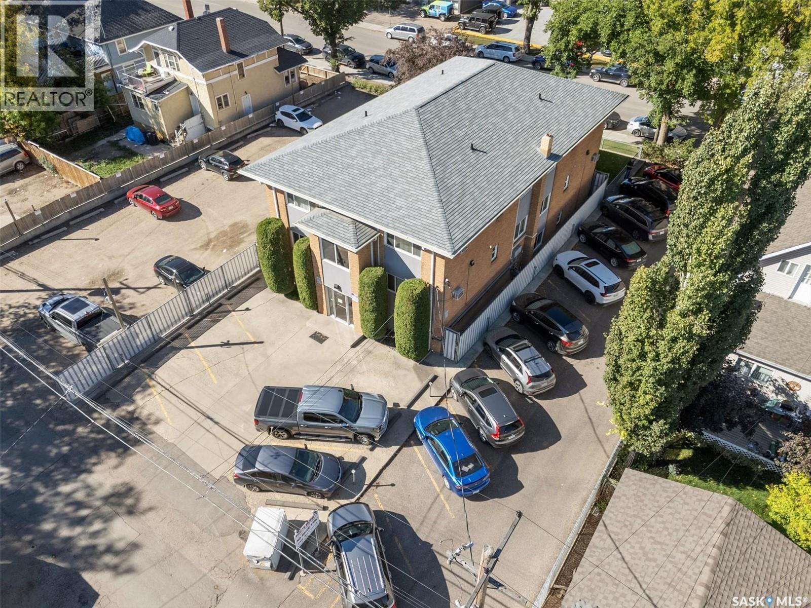 424 3Rd Avenue N, Saskatoon, SK - Outdoor