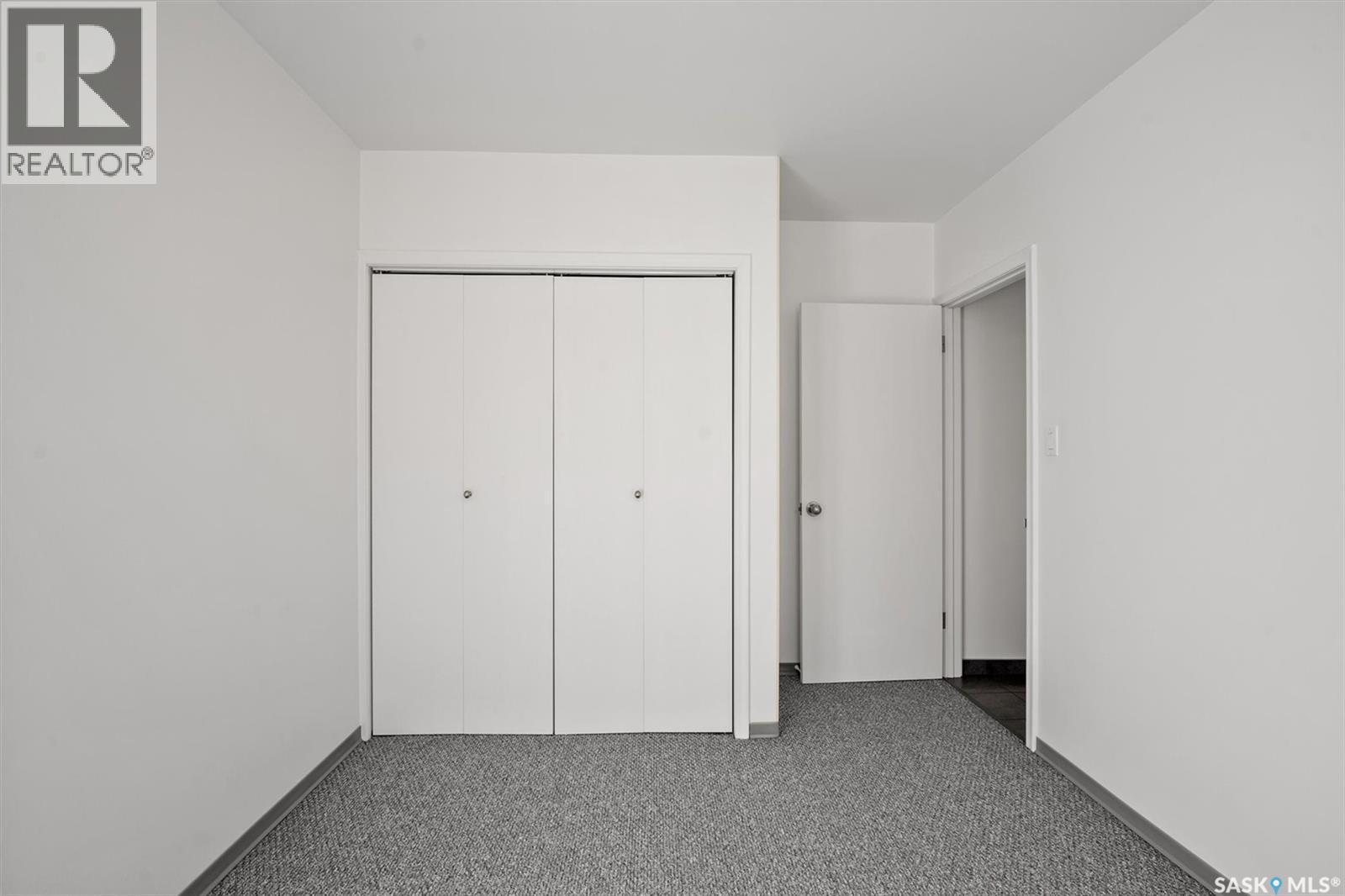 424 3Rd Avenue N, Saskatoon, SK - Indoor Photo Showing Other Room