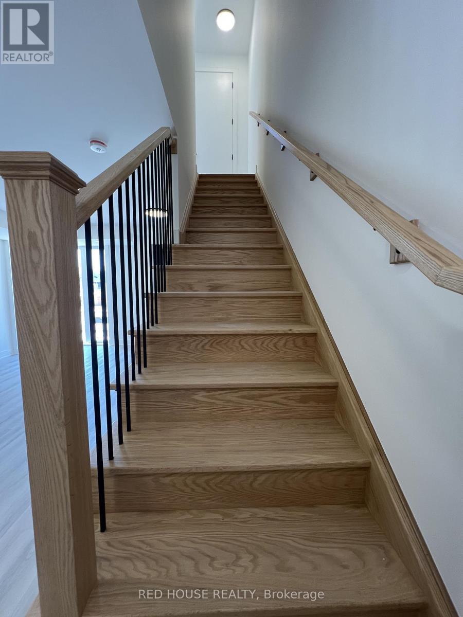 40 Everett Common, St. Catharines, ON - Indoor Photo Showing Other Room