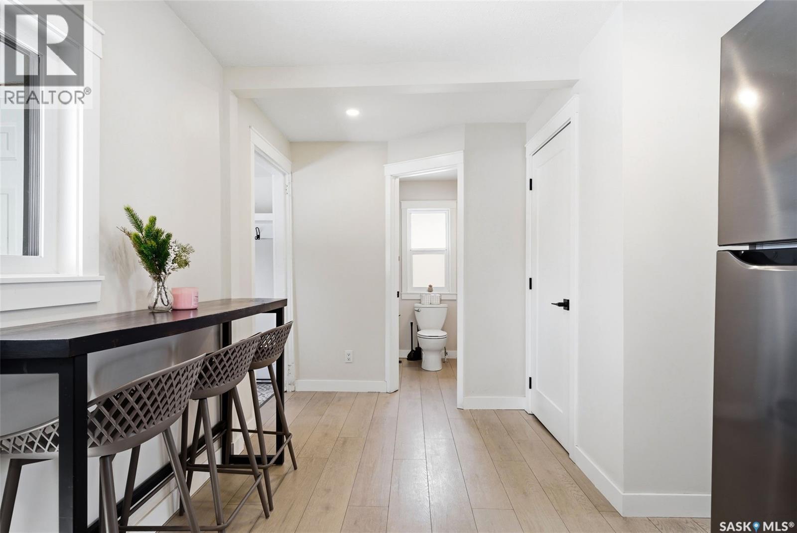 358 St John Street, Regina, SK - Indoor