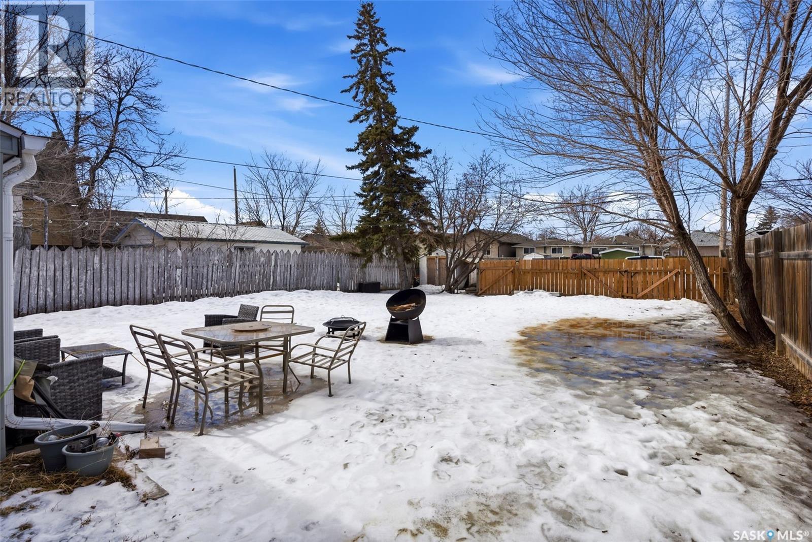 358 St John Street, Regina, SK - Outdoor