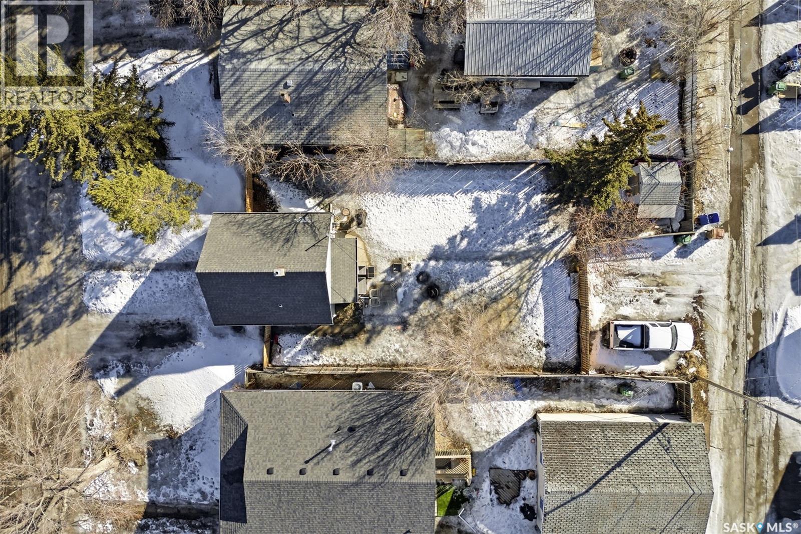 358 St John Street, Regina, SK - Outdoor