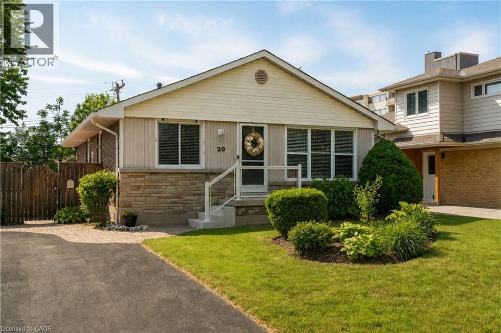 20 Cardinal Drive, Hamilton, ON