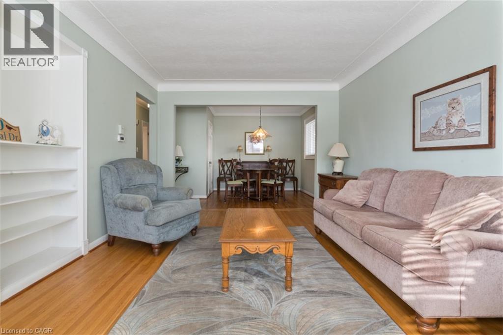 20 Cardinal Drive, Hamilton, ON