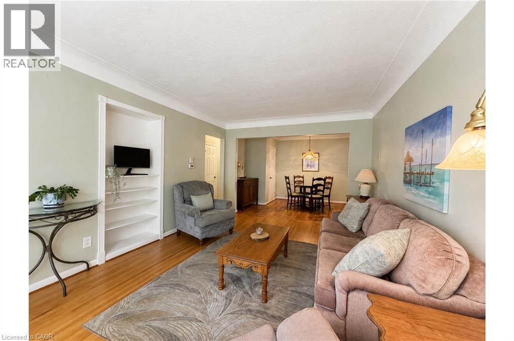 20 Cardinal Drive, Hamilton, ON
