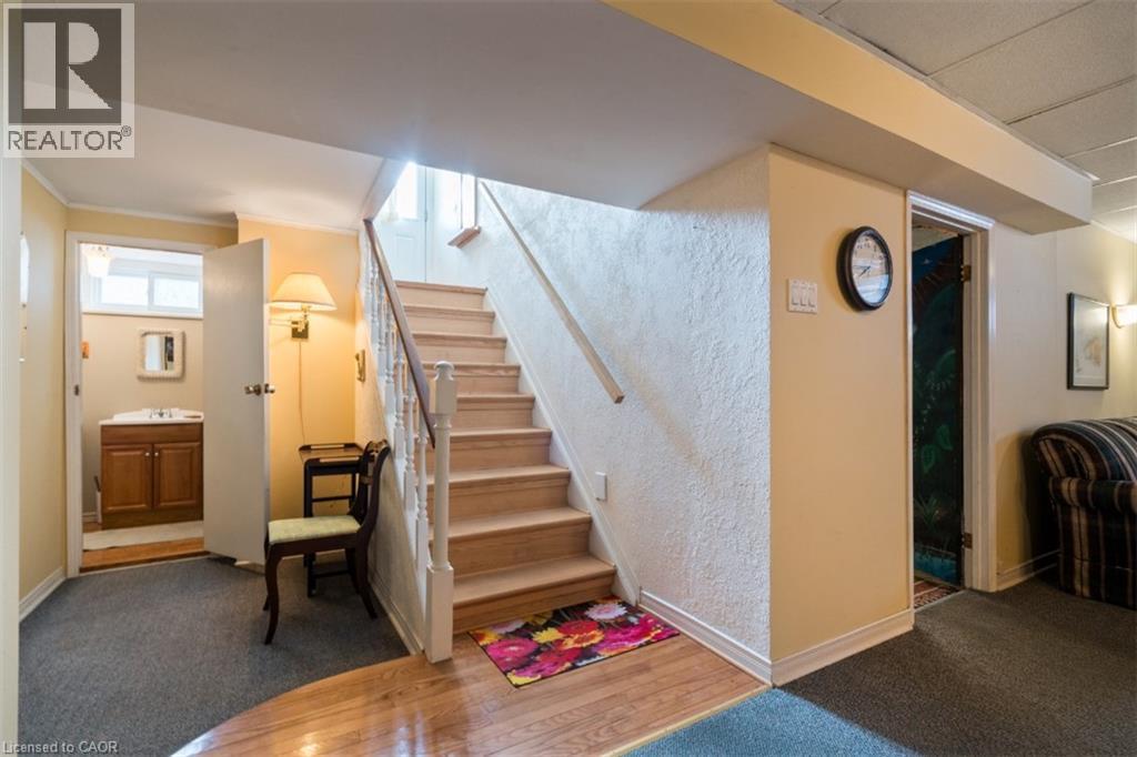 20 Cardinal Drive, Hamilton, ON