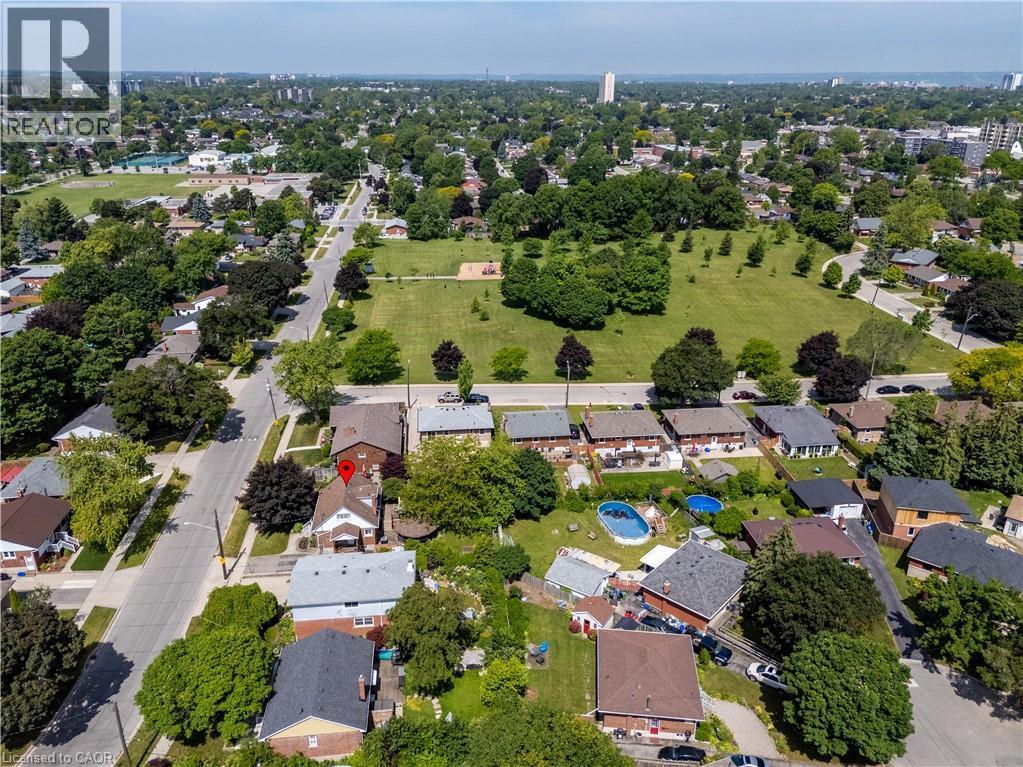 129 Broker Drive, Hamilton, ON - Outdoor With View