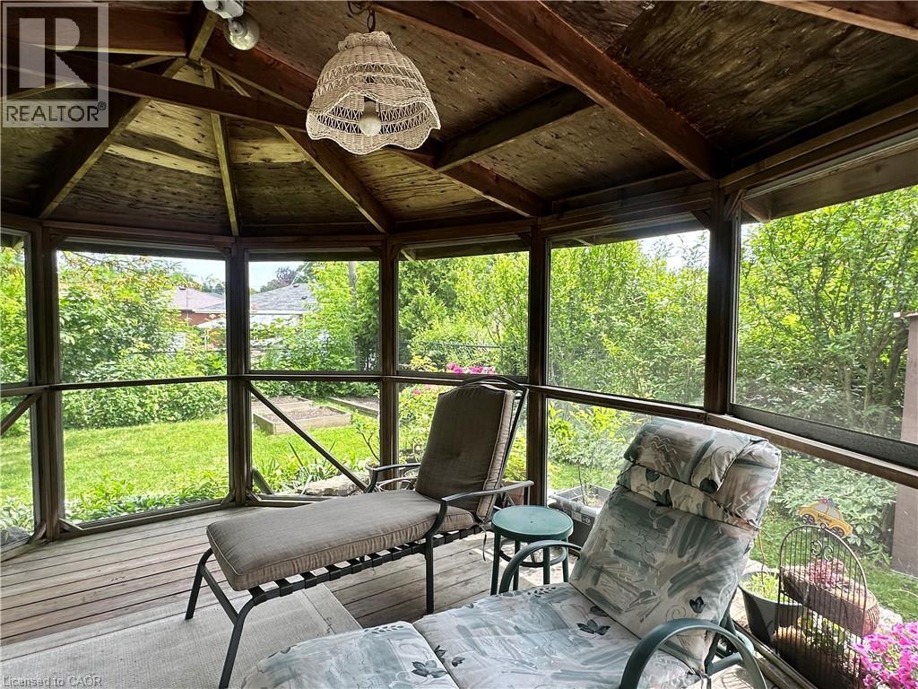 129 Broker Drive, Hamilton, ON - With Deck Patio Veranda With Exterior