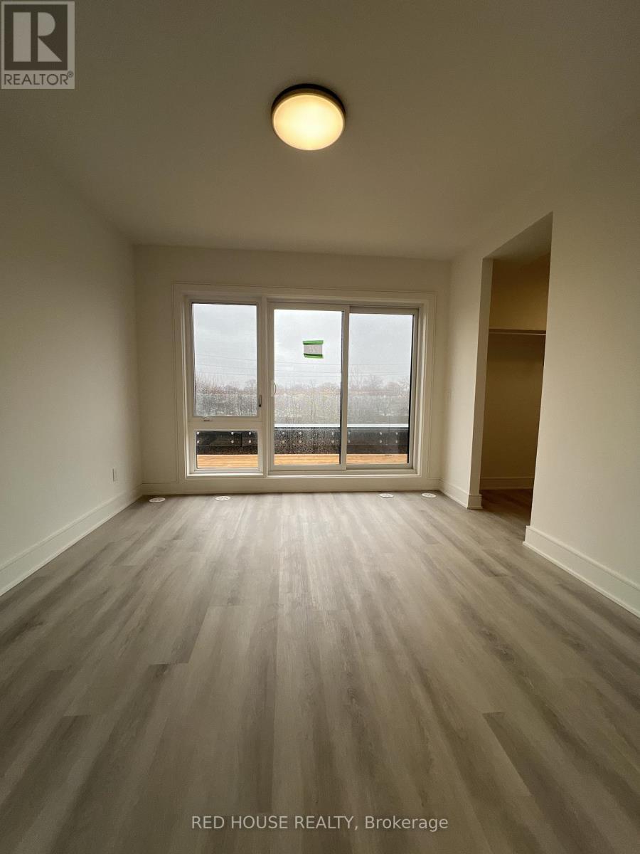 38 Everett Common, St. Catharines, ON - Indoor