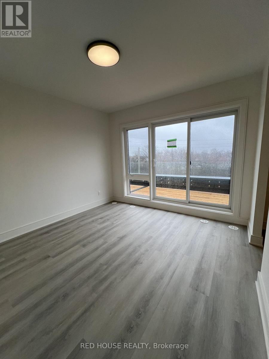 38 Everett Common, St. Catharines, ON - Indoor Photo Showing Other Room