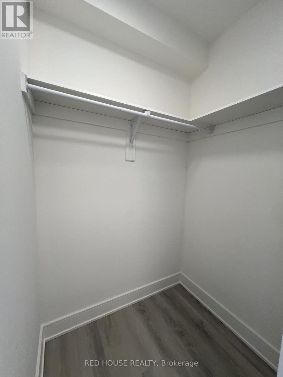 38 Everett Common, St. Catharines, ON - Indoor With Storage