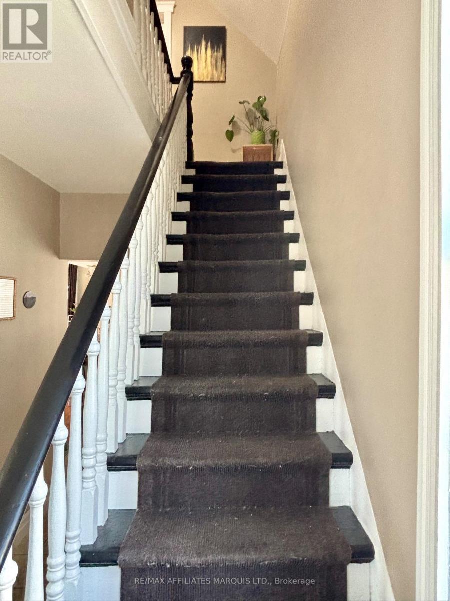 4 Seymour Avenue, Cornwall, ON - Indoor Photo Showing Other Room