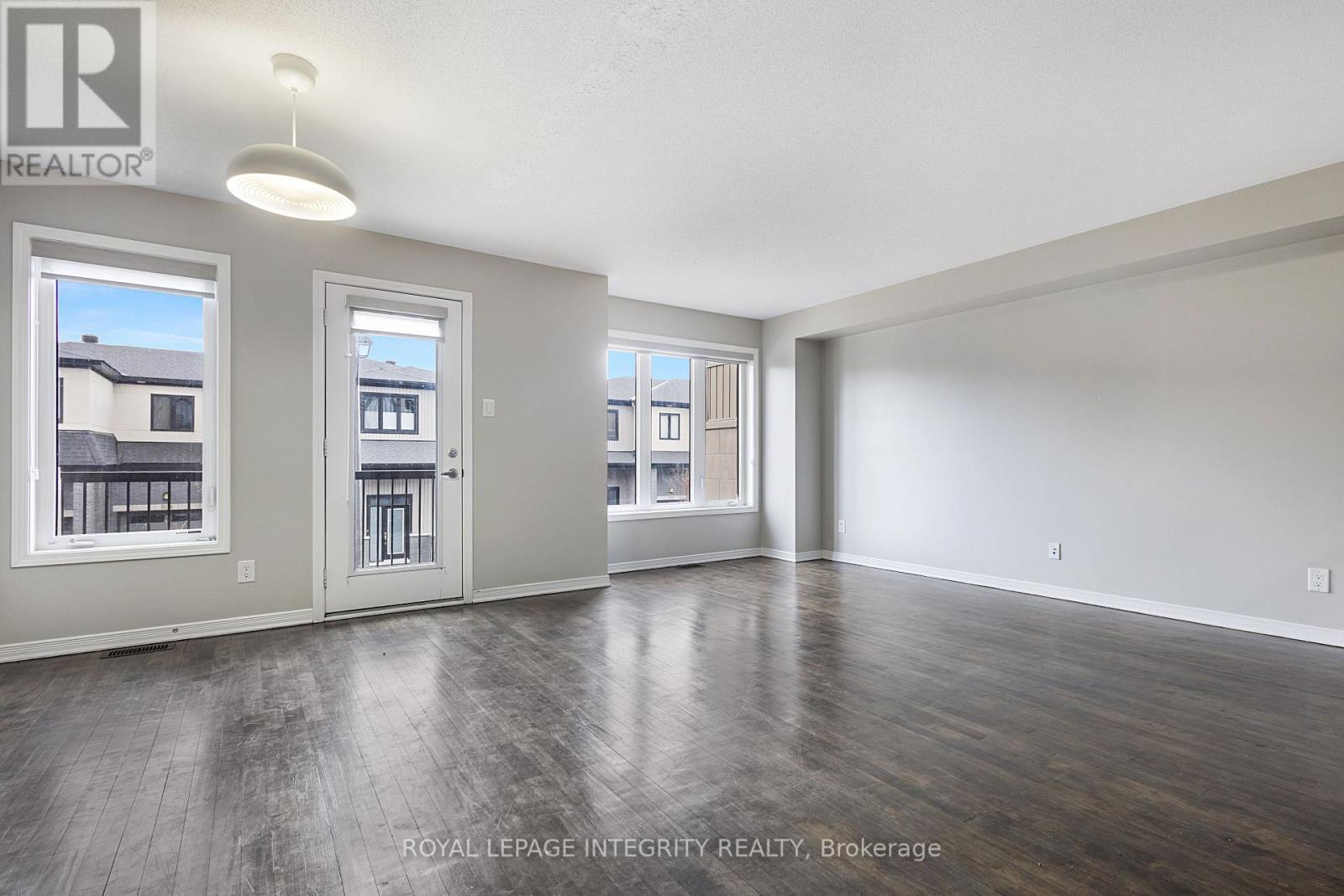 863 Element Private, Ottawa, ON - Indoor Photo Showing Other Room