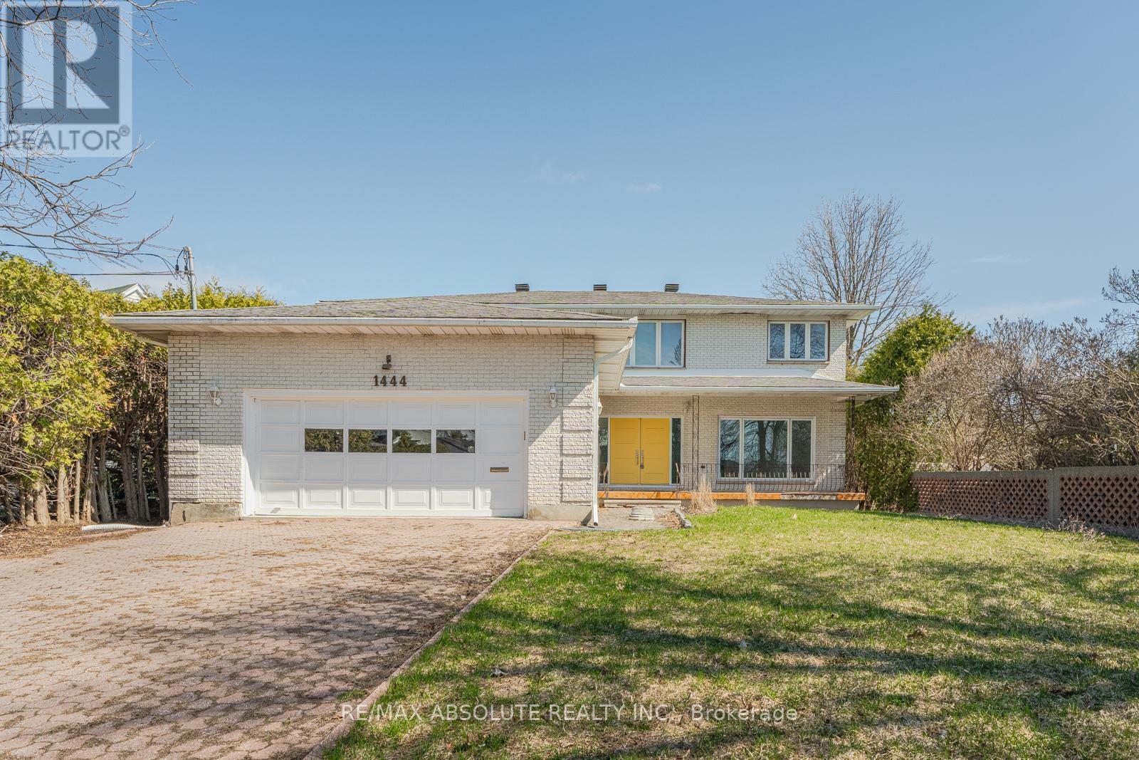 1444 Normandy Crescent, Ottawa, ON - Outdoor