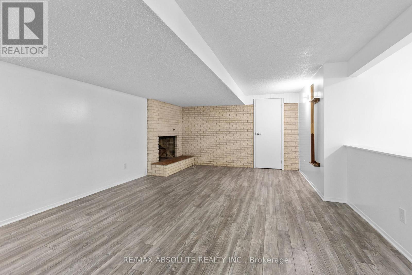 1444 Normandy Crescent, Ottawa, ON - Indoor With Fireplace