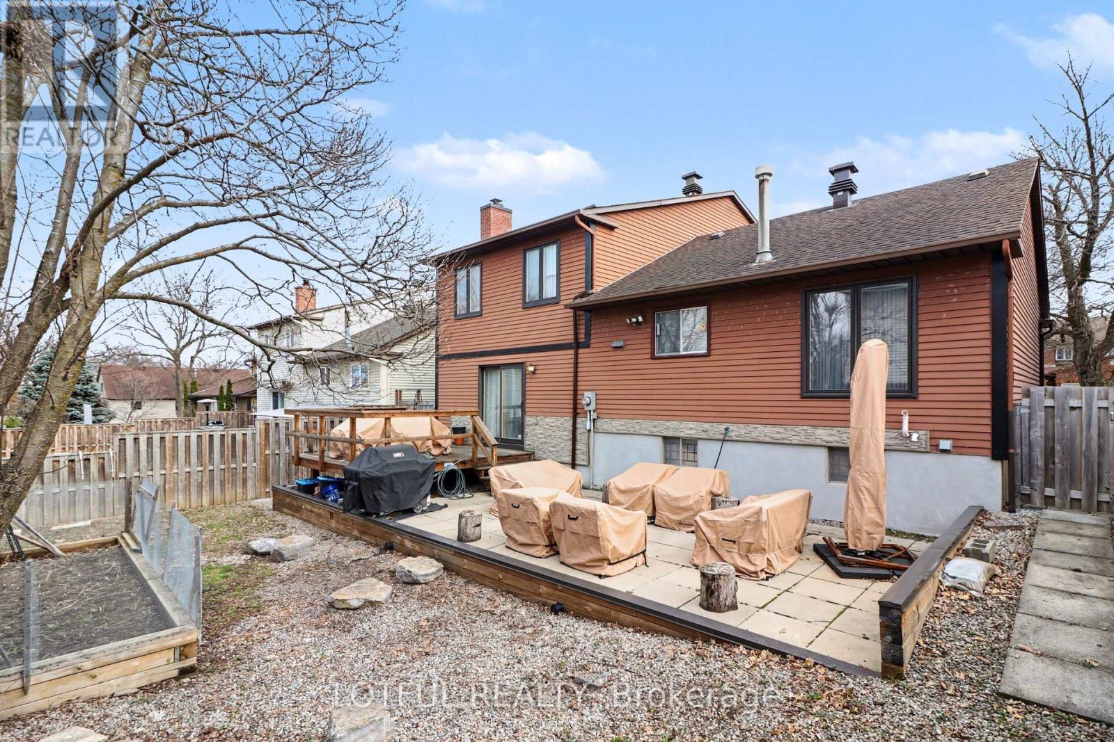 41 Pattermead Crescent, Ottawa, ON - Outdoor With Deck Patio Veranda