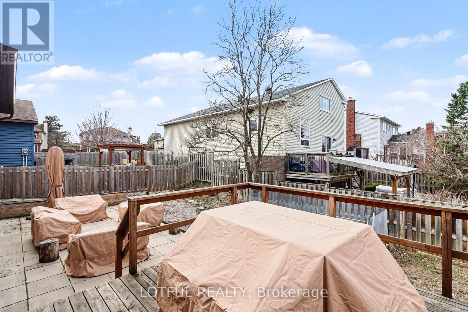 41 Pattermead Crescent, Ottawa, ON - Outdoor With Deck Patio Veranda