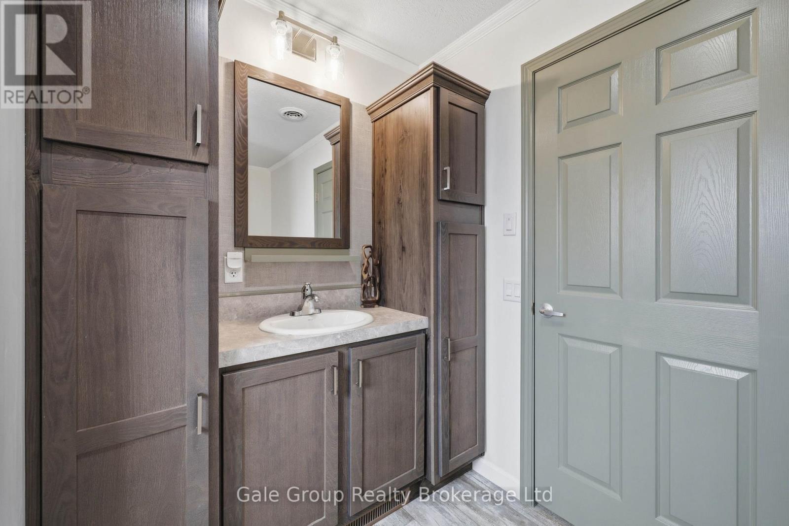 635 - 99 Fourth Concession Road, Brant (Burford), ON