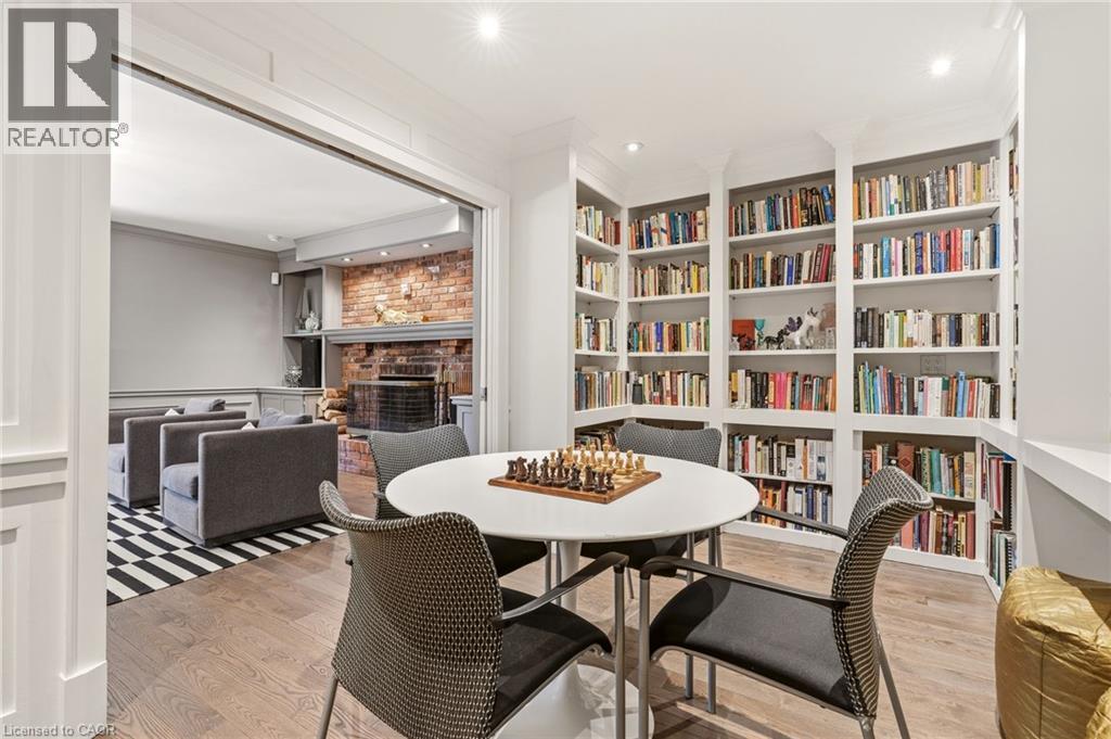 356 Shoreacres Road, Burlington, ON - Indoor