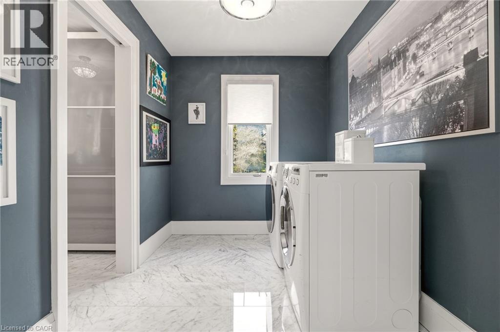 356 Shoreacres Road, Burlington, ON - Indoor Photo Showing Other Room