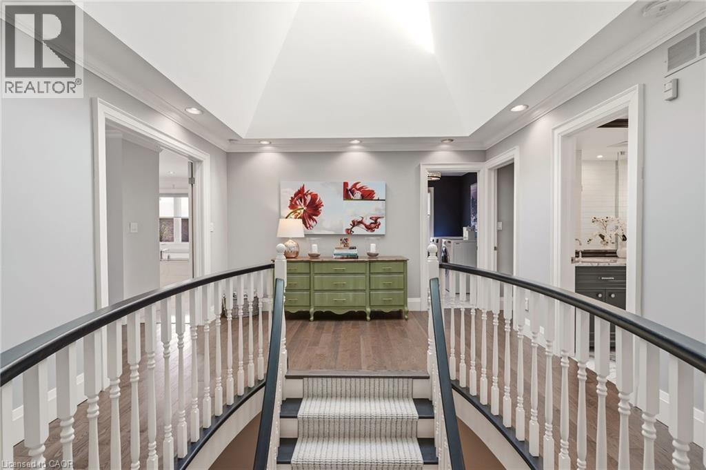 356 Shoreacres Road, Burlington, ON - Indoor Photo Showing Other Room