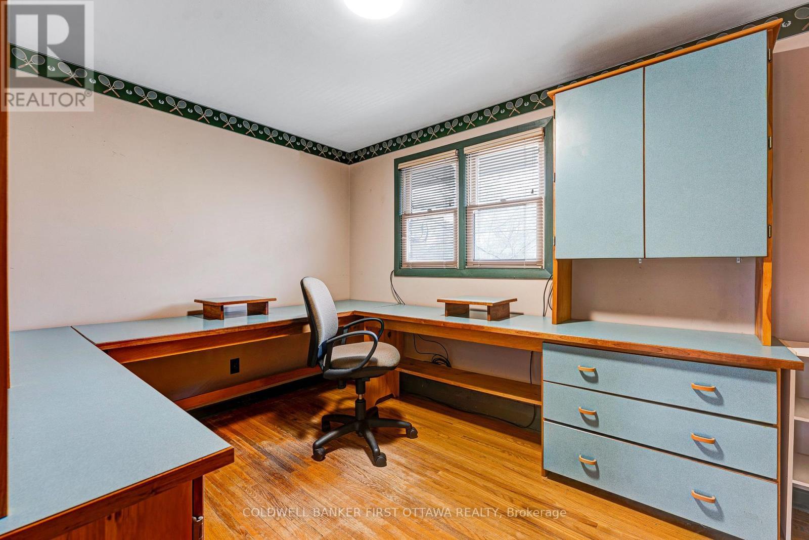 Second floor's, fourth bedroom currently an office - 12 Glenview Crescent, Perth, ON - Indoor Photo Showing Office