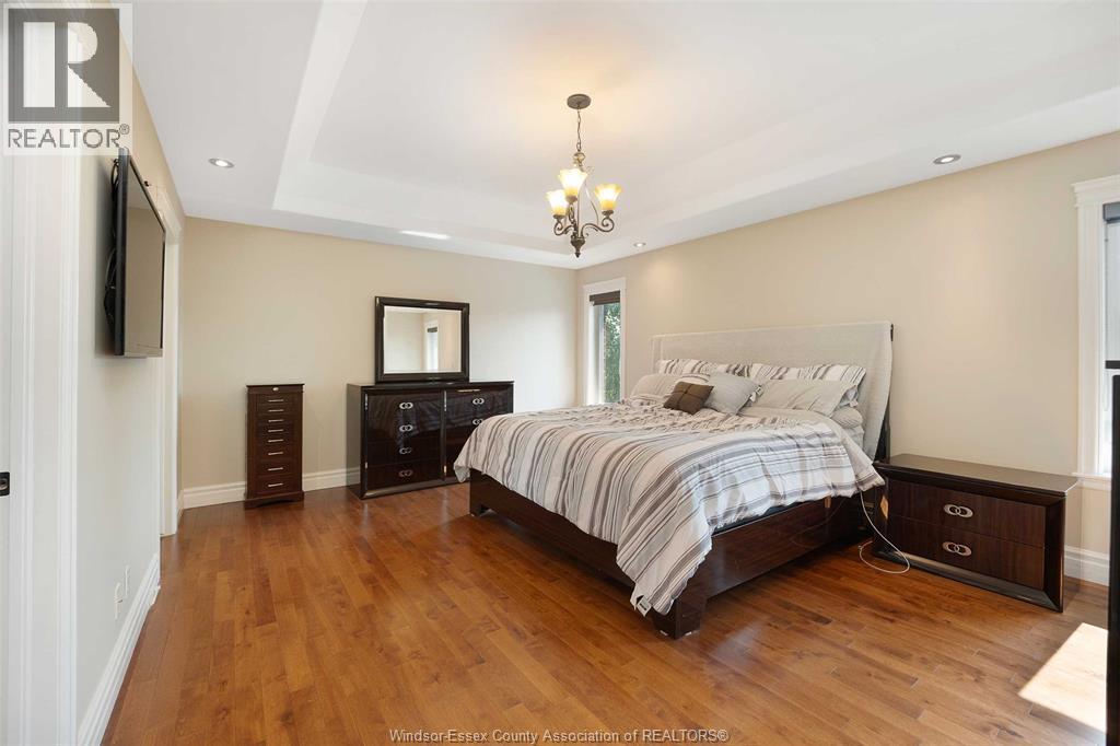 2257 Askin, Windsor, ON - Indoor Photo Showing Bedroom