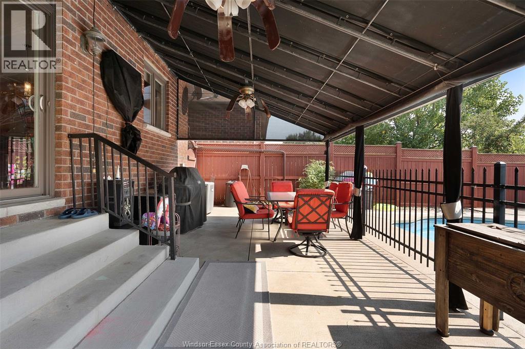 2257 Askin, Windsor, ON - Outdoor With Deck Patio Veranda With Exterior