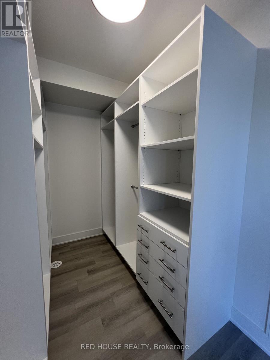 34 Everett Common, St. Catharines, ON - Indoor With Storage