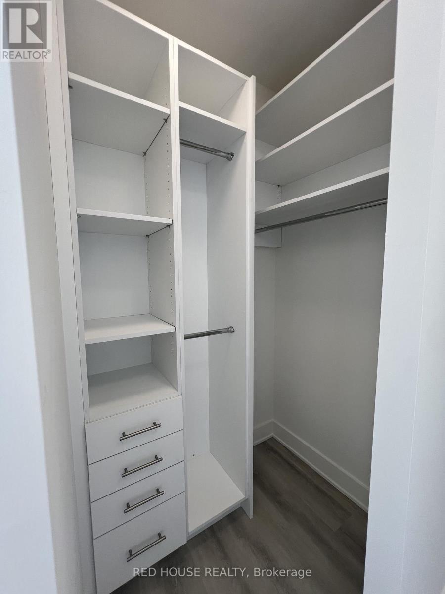 34 Everett Common, St. Catharines, ON - Indoor With Storage